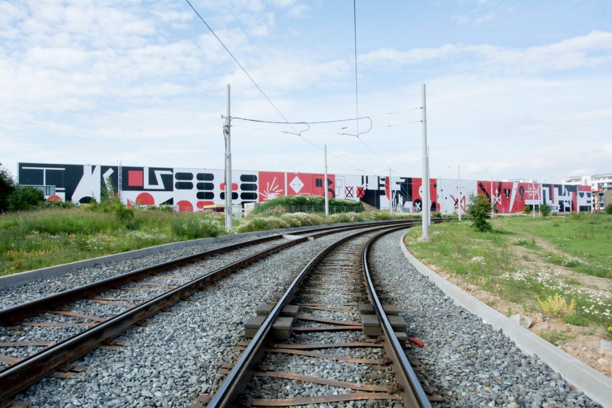 Polep industriální developerské skladištní haly CTPark Plzeň, Kristina Fišerová.