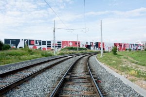Polep industriální developerské skladištní haly CTPark Plzeň, Kristina Fišerová.