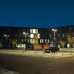 Sloupové svítidlo Bega v porfoliu společnosti Light Works.