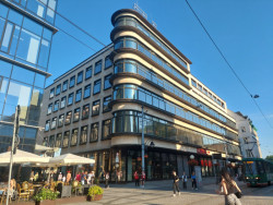 Obchodní dům Petersdorff, Erich Mendelsohn, 1927–1928