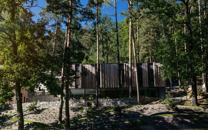 Dům ve Skrejši, Refuel works / Zbyněk Ryška, Jan Skoupý, Libor Šupler