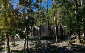 Dům ve Skrejši, Refuel works / Zbyněk Ryška, Jan Skoupý, Libor Šupler