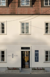 Rekonstrukce historické budovy statku v Noutonicích od ateliéru OBJEKTOR ARCHITEKTI