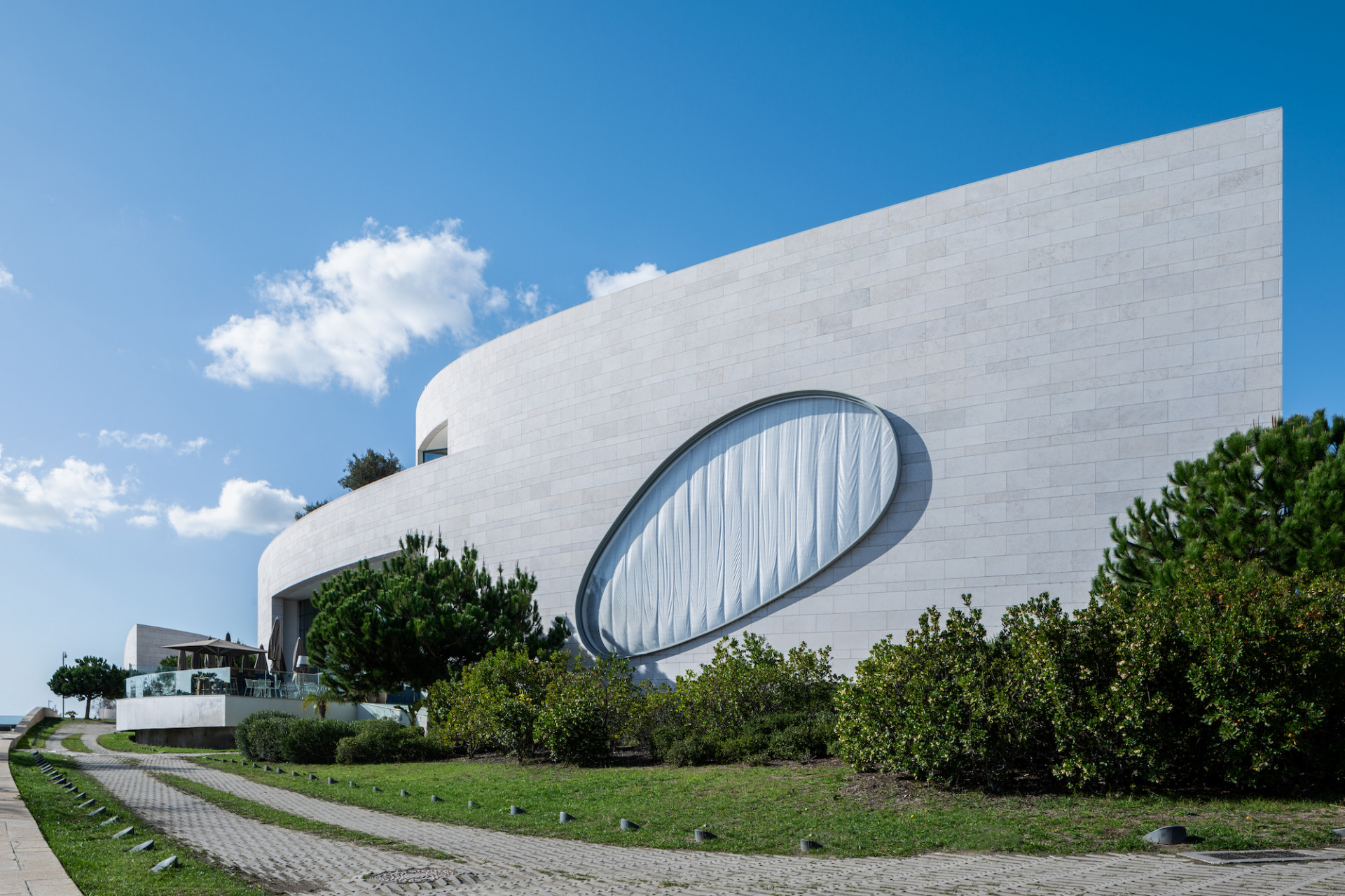 Champalimaud Centre for the Unknown v Lisabonu, Charles Correa Associates