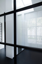 Bílý dům v Lysolajích, skvadra architekti