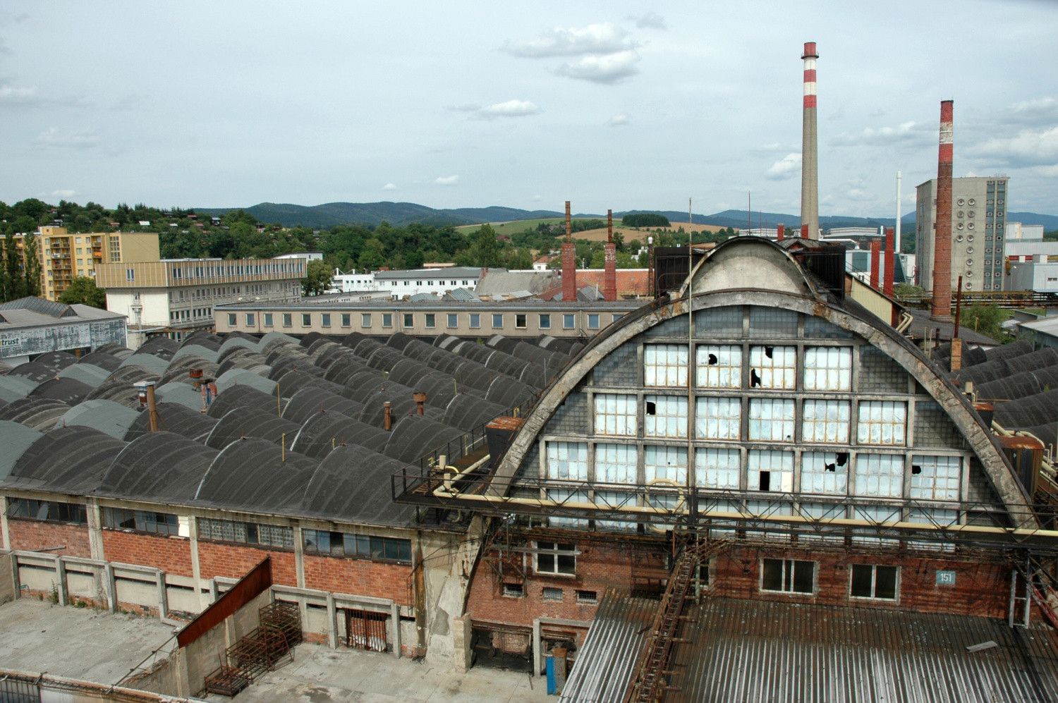 Obr. 10. Krásenské sklárny ve Valašském Meziříčí, 2007. Foto: Martin Vonka