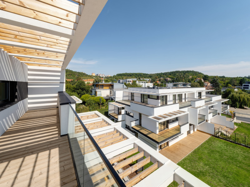 Rezidence Bella Vista v pražské Troji od studia SYNC Architecture.