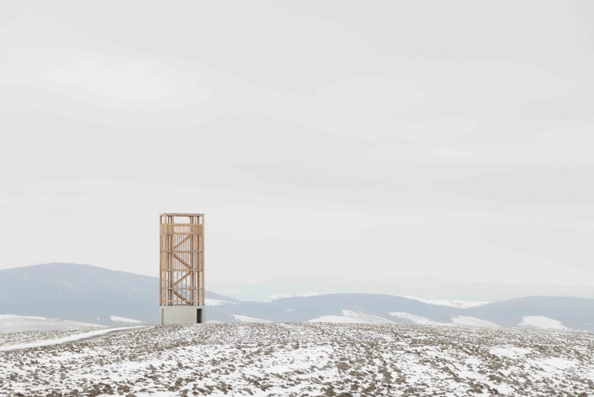 Studio m.aus architects realizovalo rozhlednu v obci Vysoké Pole