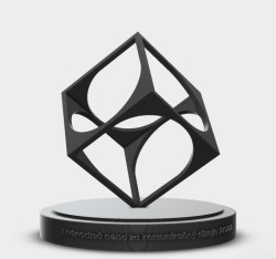Ocenění Národní ceny za design 2022 navrhl grafický designér Martin Bajaník. Při výrobě ceny se využila 3D tiskárna