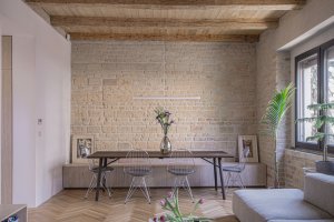 Architekt Marián Gombarček navrhl rekonstrukci rodinného domu v Bratislavě