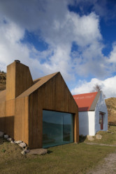 Rust-ic House, Urban Agency