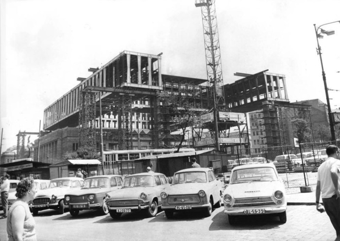 Historický snímek prostorové konstrukce z takzvaných Vierendeelových nosníků