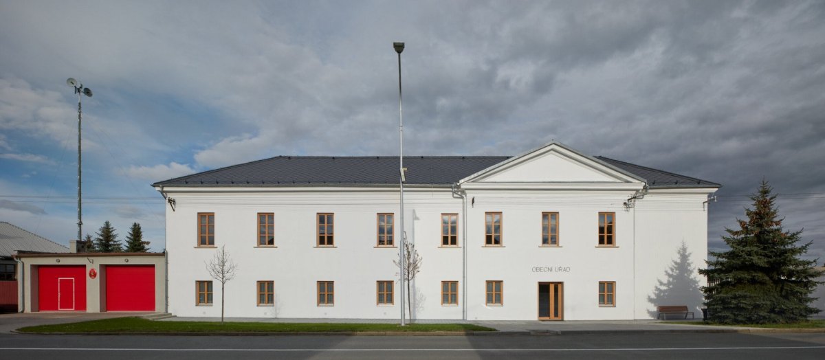 Obecní úřad Hluchov, Jiří Markevič / Public atelier, Jaroslav Sedlák / Fuuze
