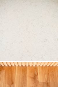 Foodblogerka Kateřina Jašková a architekt Jiří Jašek navrhli útulnou, moderní a zároveň praktickou kuchyň pro svůj byt