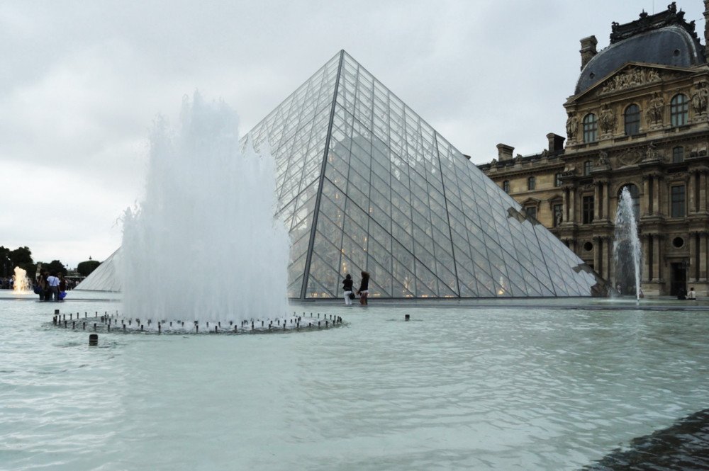 Le Grande Louvre v Paříži, I.M. Pei.