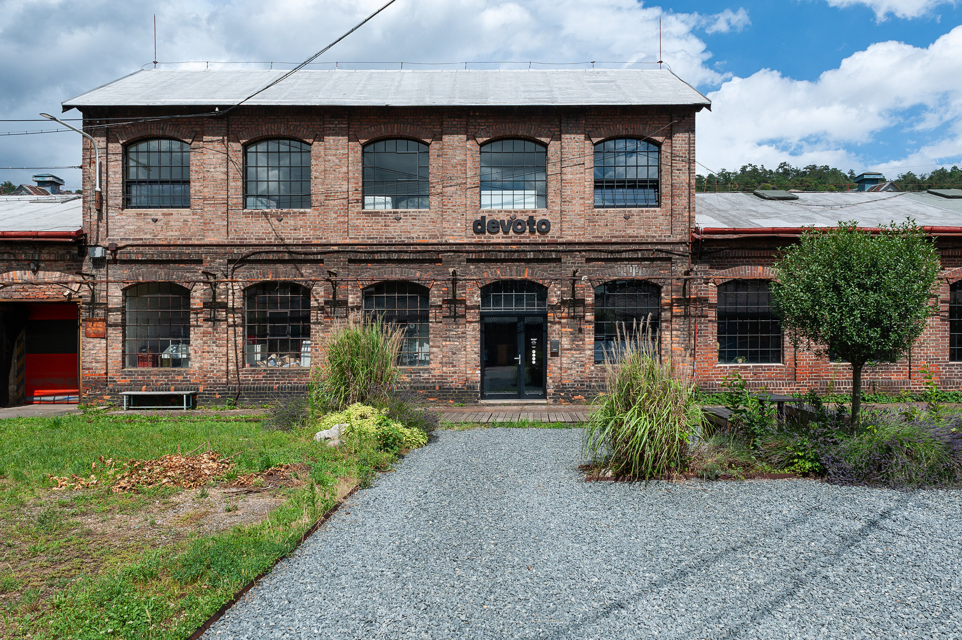 DEVOTO představuje své zázemí. (Dílna a Showroom DEVOTO)