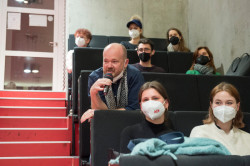 Nastupující děkan Dalibor Hlaváček