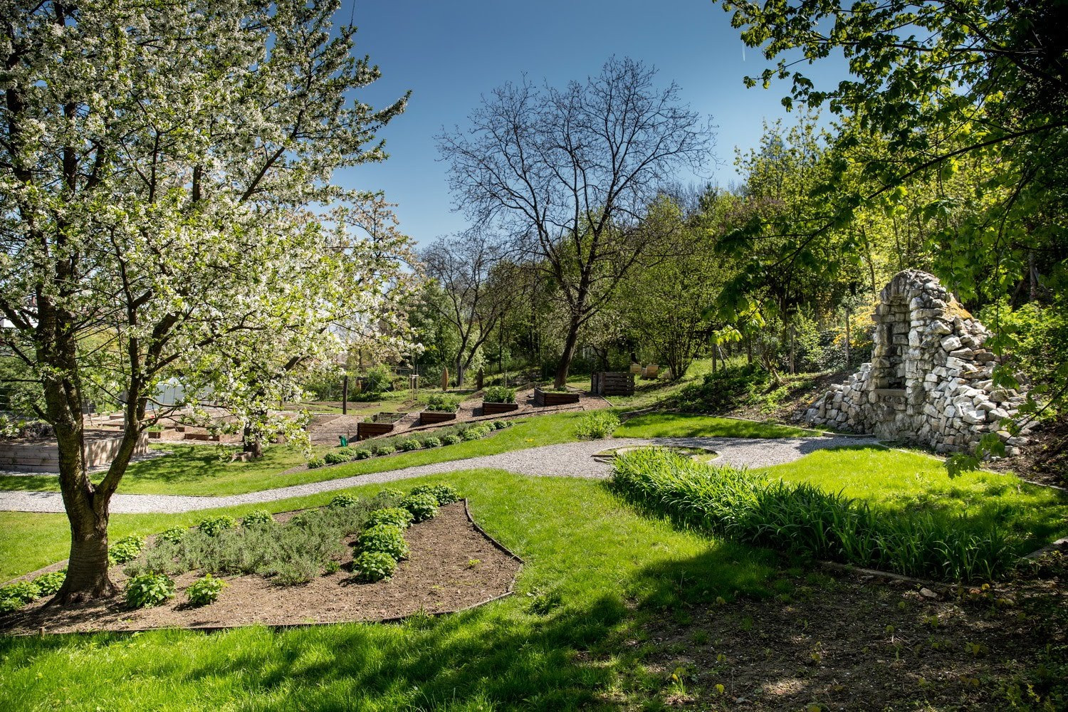 Projektil architekti a Lucie Komendové jsou autory veřejné zahrady na svahu hradu Špilberk