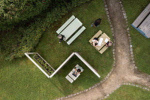 Zástěna do veřejného prostoru Cuby Screen