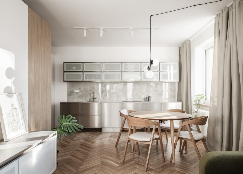 Panelák, který se nestydí za beton (Rekonstrukce bratislavského panelového bytu; Abrama architekti)