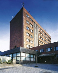 Karel Řepa, Hlavní vlakové nádraží v Pardubicích - foto