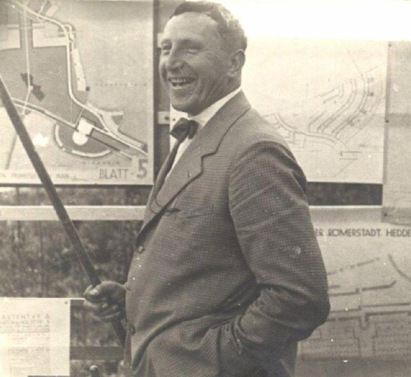 Ernst May 1926