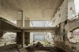 Studio T2.a Architects proměnilo cihlovou budovu mlýnů na okraji Budapešti na moderní loftové byty