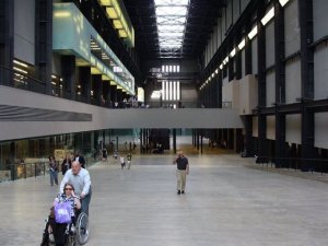 Tate Modern, hala - foto