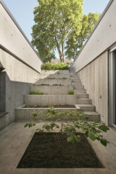 Luxusní vila z betonu od dánských CF Møller Architects