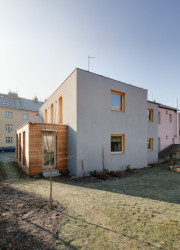 SKUPINA, Dům ve Strašnicích – foto