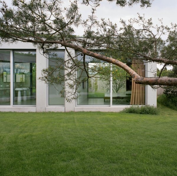 Nacházel architekti