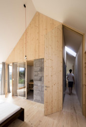 Martin Boleš, Dům T - foto