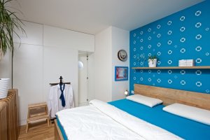 Mooza architecture, Byt na modré vlně – foto