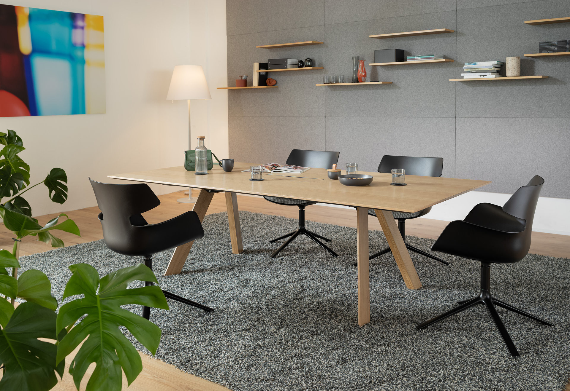 Kancelářská židle, která obejme