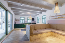 Chata v Jizerských horách od architektky Kateřiny Margoldové