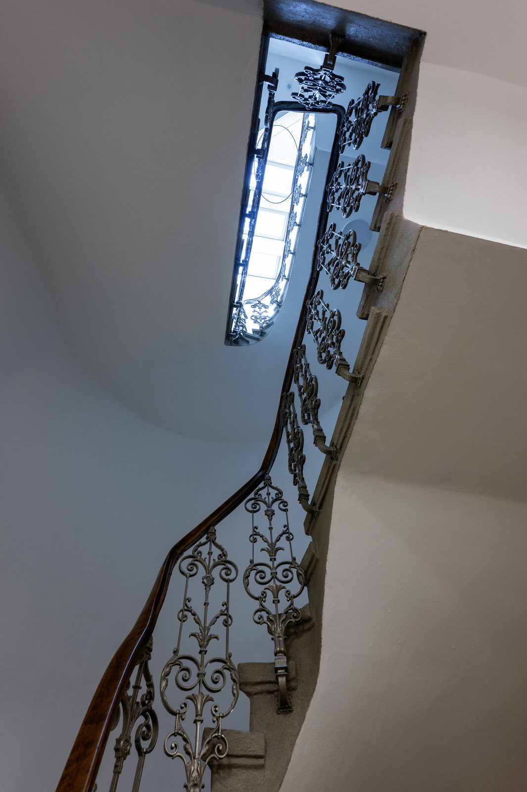 Schodiště (Hotel Bronzo v Brně; Ateliér Štěpán)