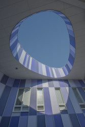 LAHDELMA & MAHLAMÄKI Architects, Komunitní centrum Kastelli, Oulu - foto