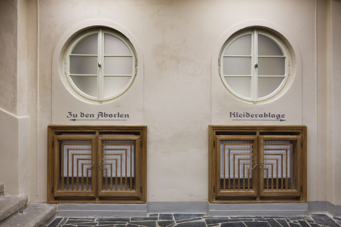 Spolek Zachraňme kino Varšava, KINOKAVÁRNA, Rekonstrukce foyer kina Varšava v Liberci - foto