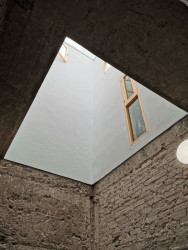 Rekonstrukce vícepodlažního domu v Las Palmas de Gran Canaria od XStudio