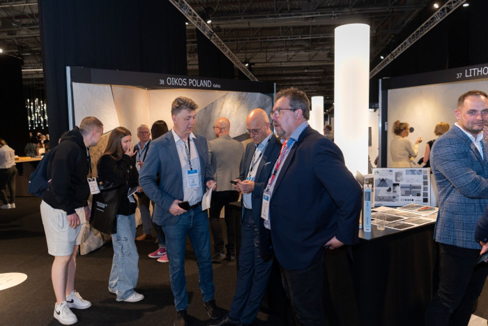 ARCHITECT@WORK je mezinárodní odborný veletrh určený architektům, designérům a specialistům ve stavebnictví a interiérovém designu.