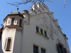 Alois Dryák, vila v Dykově ul., detail – foto