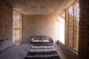 Casa Hilo, Zeller & Moye