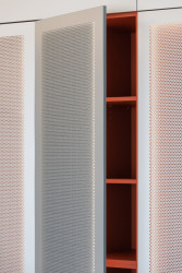 Detail úložného prostoru (Kanceláře Deveron v Blueriot; CISARSTUDIO)