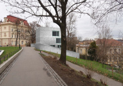 Porodní dům na Letné, 18. přehlídka diplomových prací, 2. místo