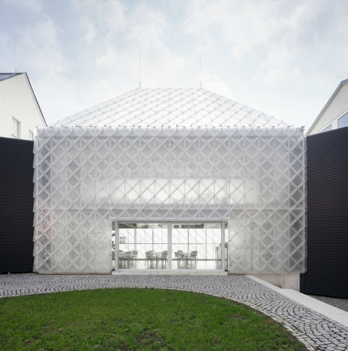 Sídlo firmy Lasvit, ov – a, ov architekti