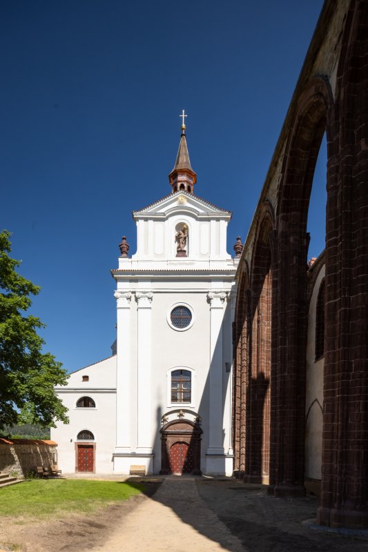 Obnova areálu Sázavského kláštera, Studio acht