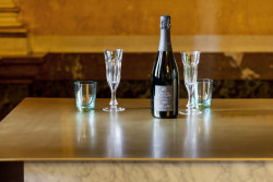 Cateringové pulty pro Národní divadlo, Boq architekti