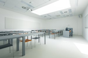 Vysoká škola báňská v Ostravě má novou budovu ekonomické fakulty. Navrhlo ji studio CHVÁLEK ATELIÉR s.r.o.
