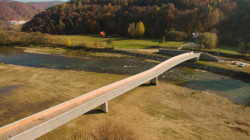 Pešia a cyklistická lávka SK_PL, zerozero