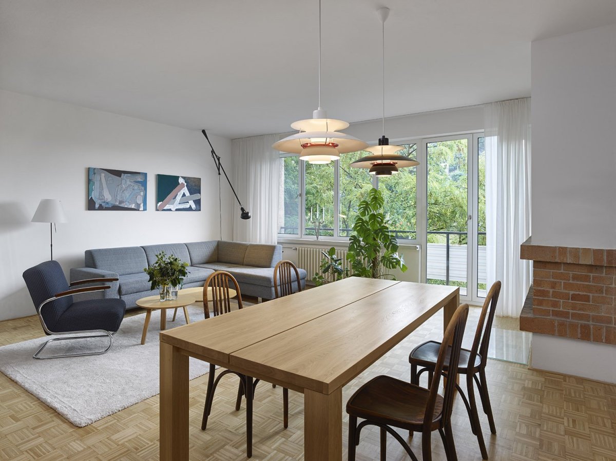 Rekonstrukce bytu a bytového domu Nový Svet, ARCHITEKTI mikulaj & mikulajová - Cílem architektů bylo navázat na původní kvality bytu s respektem a citem